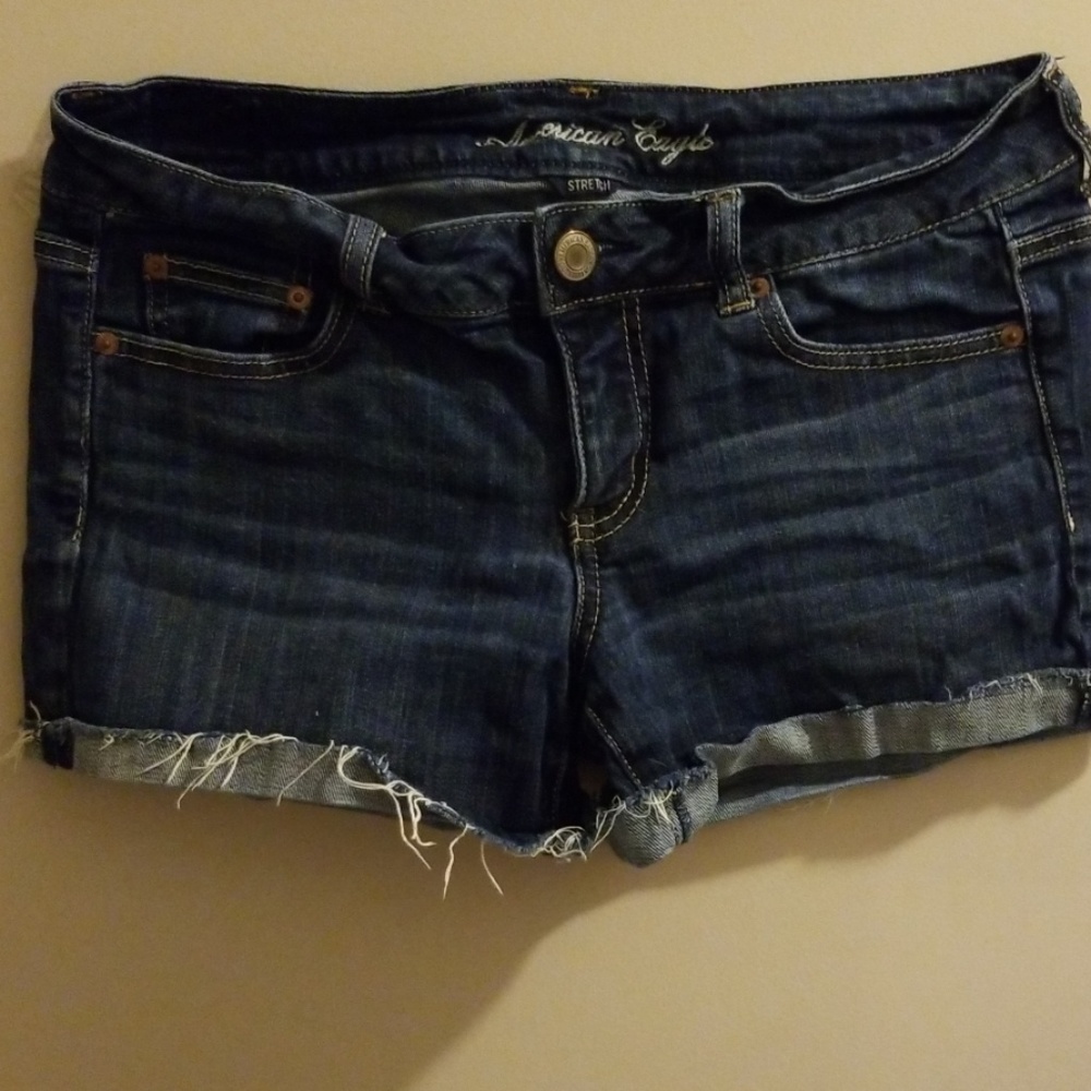 Gently used American eagle shorts